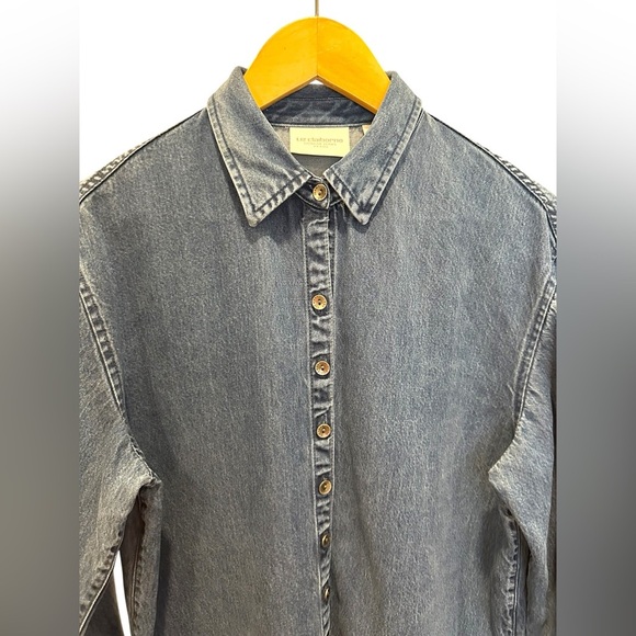 Liz Claiborne Blue Button Down Shirt - Picture 6 of 8